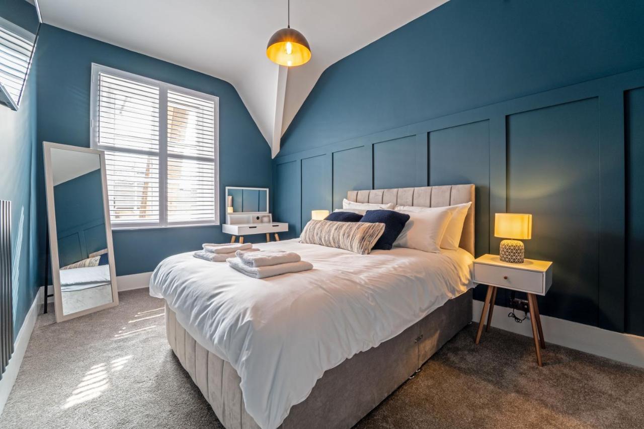 Watergate Penthouse - New 2 Bed Luxury Apartment In City Centre 切斯特 外观 照片