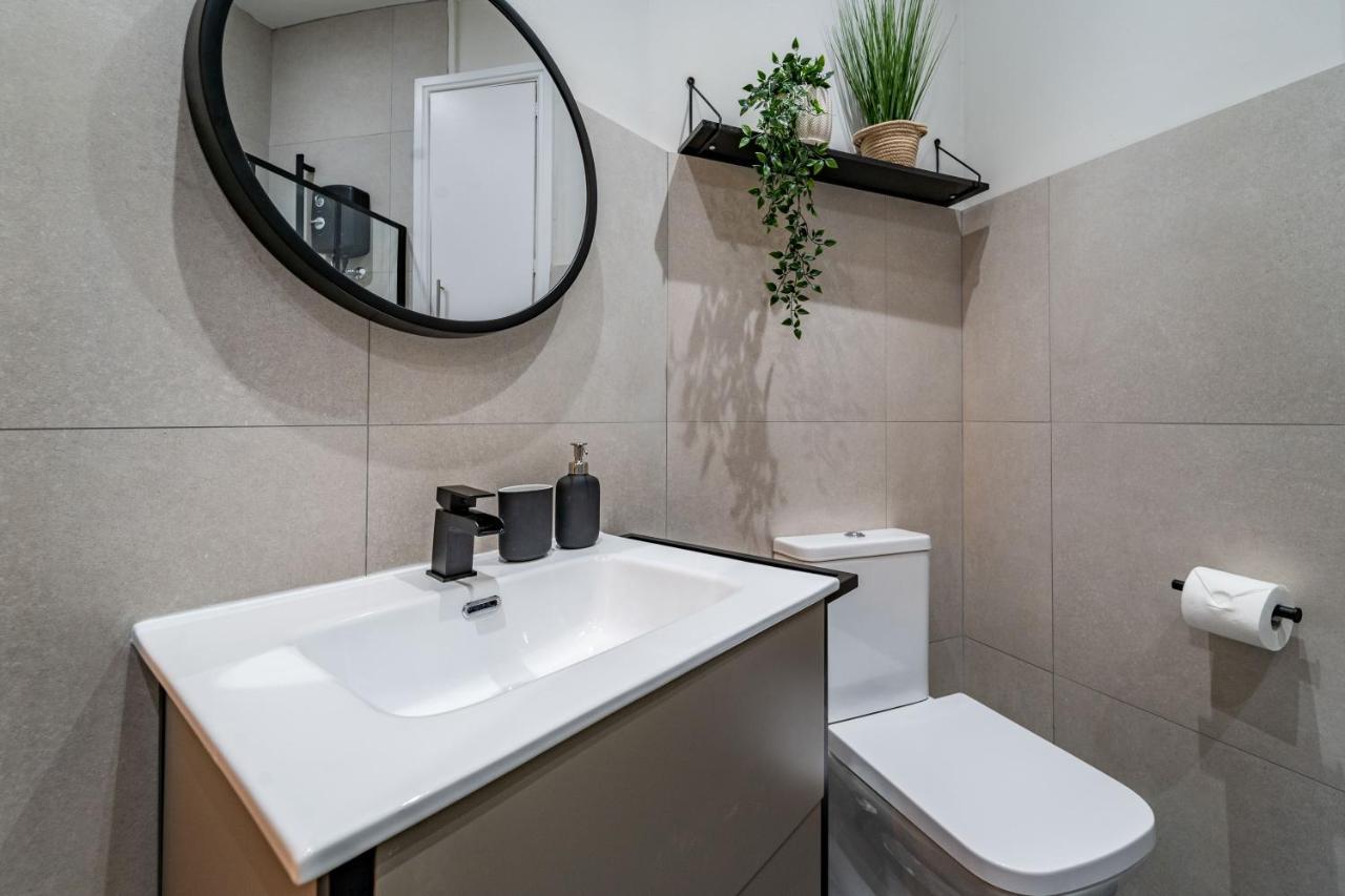 Watergate Penthouse - New 2 Bed Luxury Apartment In City Centre 切斯特 外观 照片